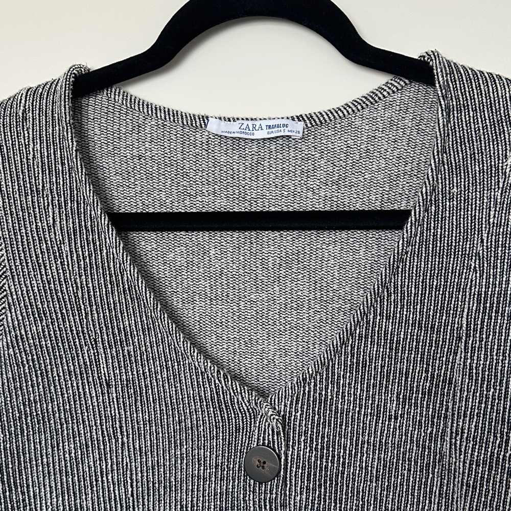 Zara Gray Ribbed V-Neck Button-Front Mini Dress - Picture 2 of 4